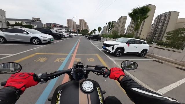 VOGE CU625 - первый вызд обзор смотреть онлайн