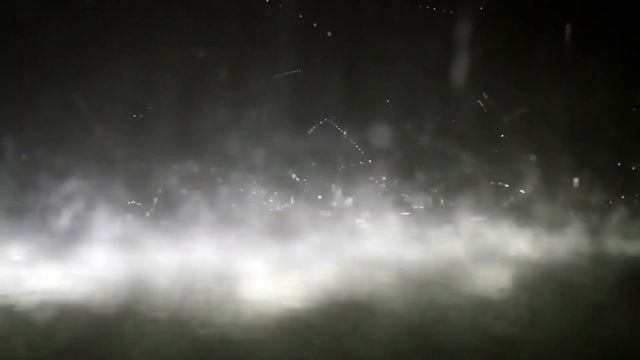 Дождь с раскатами грома Rain with thunderclaps смотреть онлайн