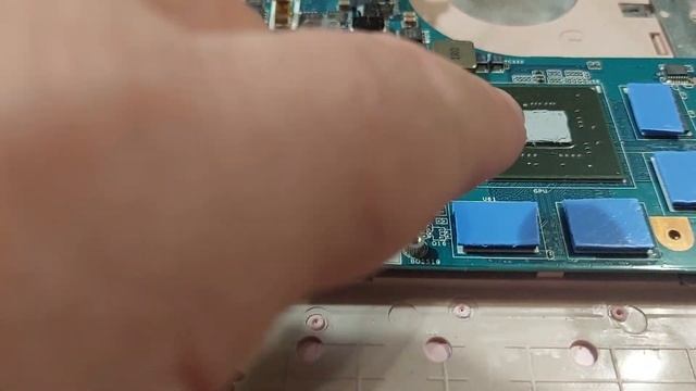 SONY VAIO VPCCW2S1R замена процессора 620М + 16GB + SSD 512MB