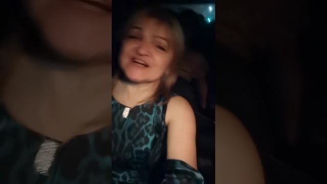 Когда весело под музыку) смотреть онлайн