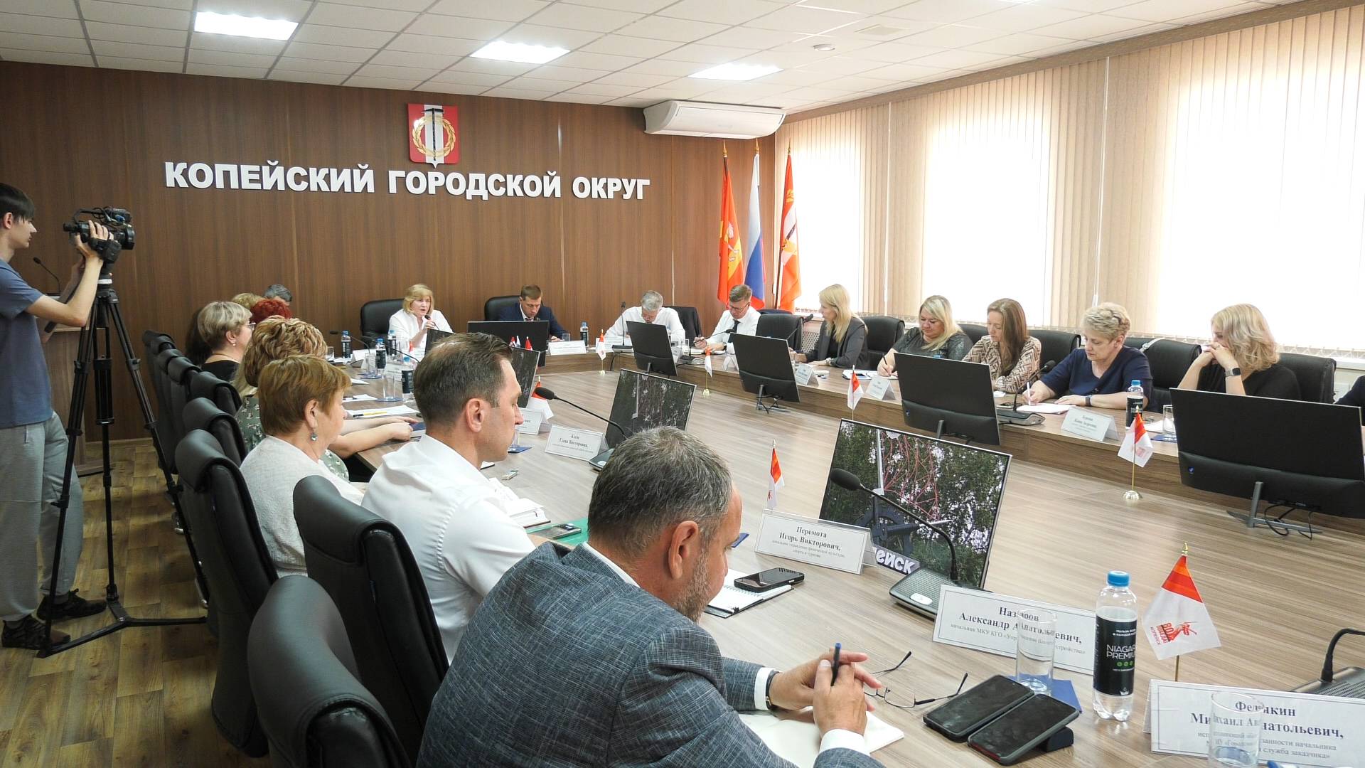 В администрации прошло аппаратное совещание смотреть онлайн