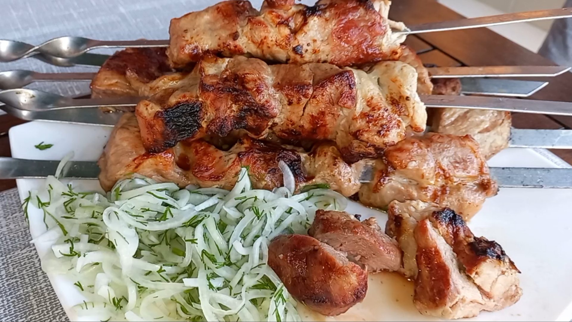 Сочный Шашлык из свинины Шашлык из свинины с уксусом! ШАШЛЫК ИЗ СССР! смотреть онлайн