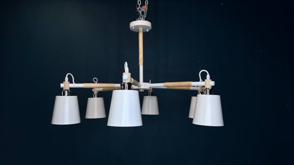 Люстра на штанге VARDA от ImperiumLoft