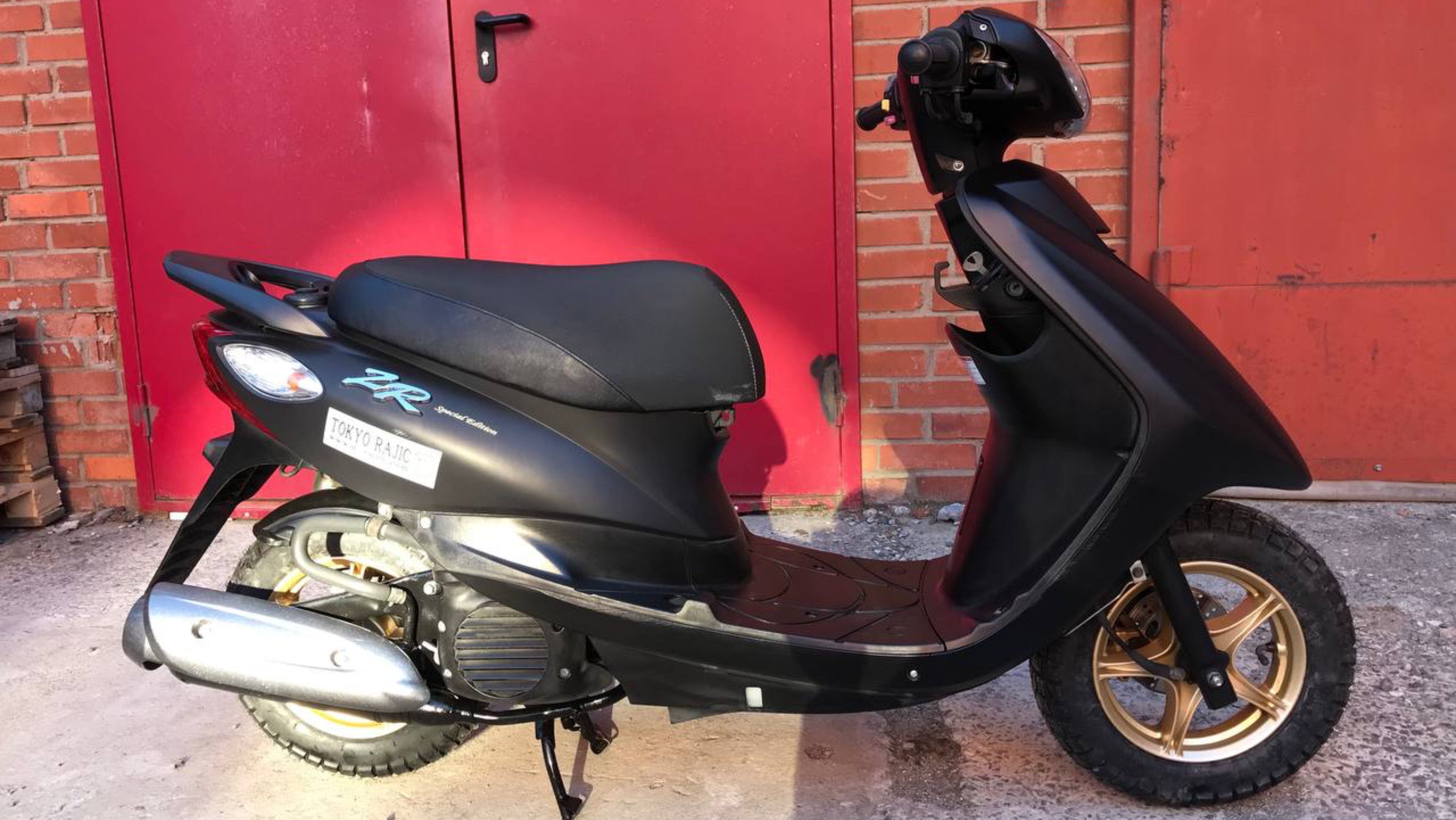 Yamaha Jog ZR Special Edition