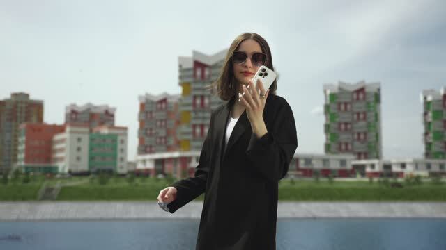 Приложение для бизнеса от Bronoskins смотреть онлайн