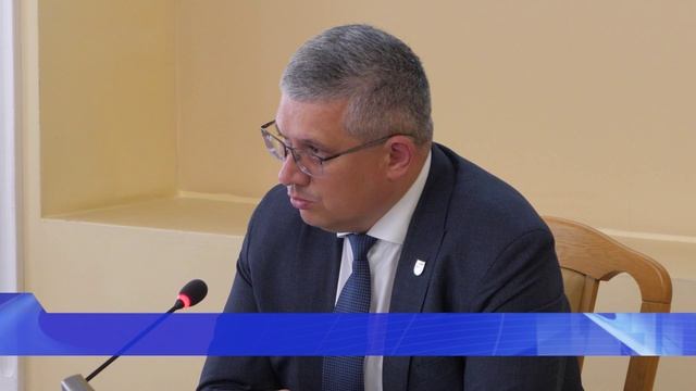 Глава города Александра Новиков провел общегородскую планёрку смотреть онлайн