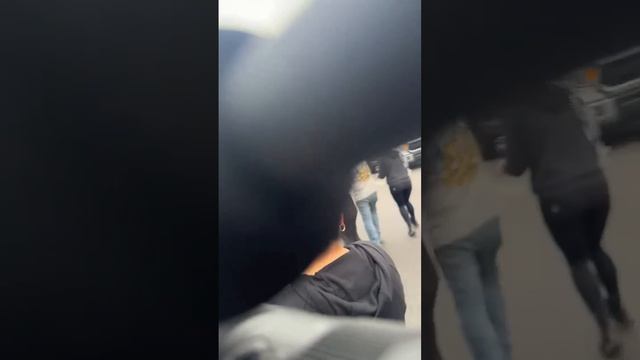 Морские пехотинцы, находящиеся на базе Кэмп-Пендлтон в Южной Калифорнии, переведены в состояние повы смотреть онлайн