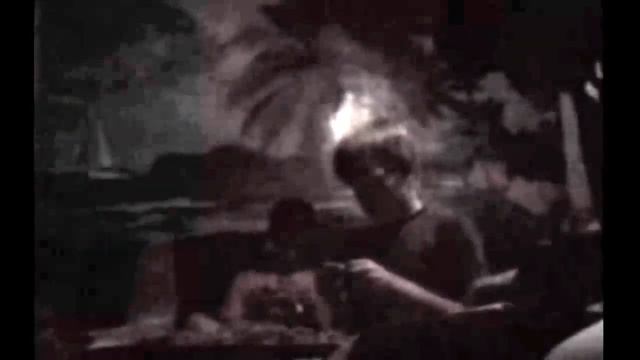 Плетём браслетики :3 (Неимоверное количество мата)