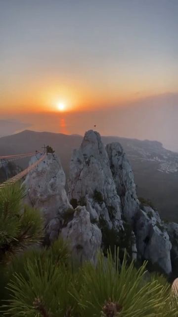 Зубцы Ай-Петри смотреть онлайн