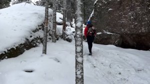 Уехал в тайгу. Заповедник красноярские столбы зимой в метель. часть 1