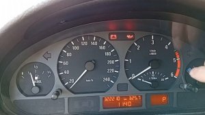 BMW E46 как установить часы на панель приборов