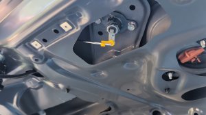 Не открывается багажник Киа Рио 3. Заклинил замок багажника.