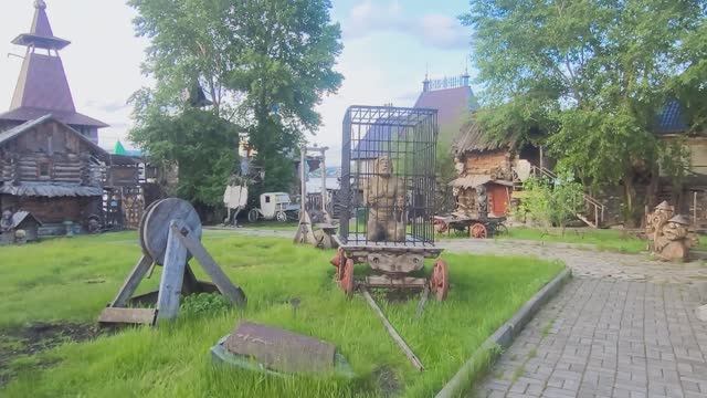 Совсем одна на острове😳натерпелась страха 😱🫣 смотреть онлайн