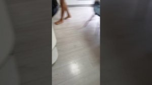 УБЕРАЕМСЯ НА КУХНЕ. ТЕЛЕФОН С ЛОМАЛСЯ.  МАТРИЦА КАПЕЦ