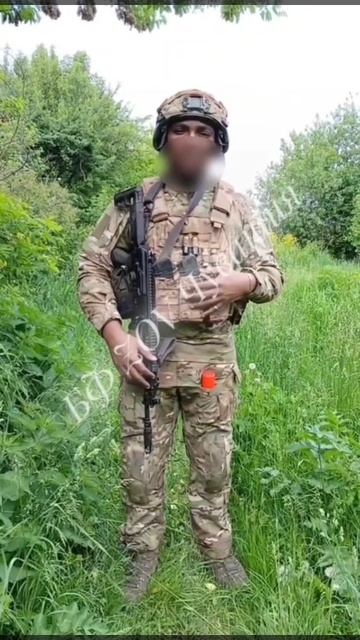 Знакомьтесь - русский воин, хороший и исполнительный, как отзываются о нем ребята! смотреть онлайн