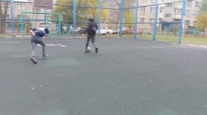 шёл по городу волшебник фильм