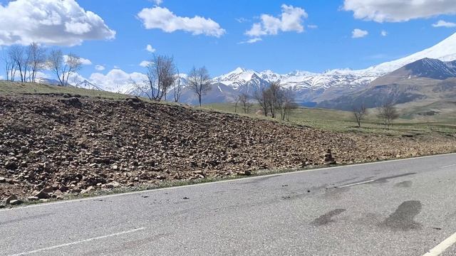 Дорога на Эльбрус. В этот раз Эльбрус открылся. Полная версия видео на моём канале. смотреть онлайн