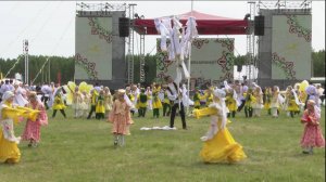 Национальный праздник Сабантуй в Нурлате поразил жителей и гостей города масштабной программой