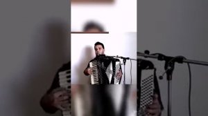 Часми сиёх дори курбонат  шавам ман