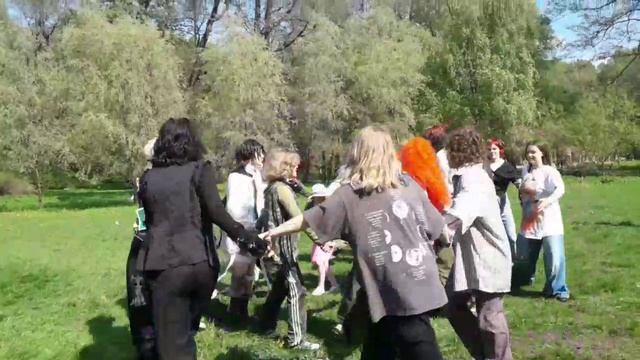 Санкт-Петербург, Удельный парк. Сбор-менялки читающих детей. смотреть онлайн