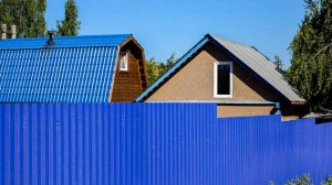 Юрист рассказала о правилах установки заборов на дачных участках