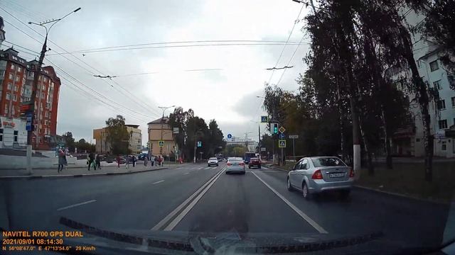 Navitel R700 GPS DUAL Передняя камера