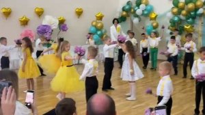 Сиреневый вальс на выпускной 2025 в детском саду