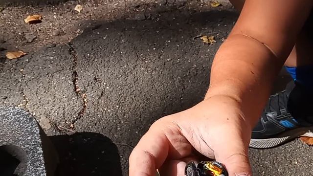 Что внутри беспроводных наушников часть 2 😱😱😱😱 смотреть онлайн