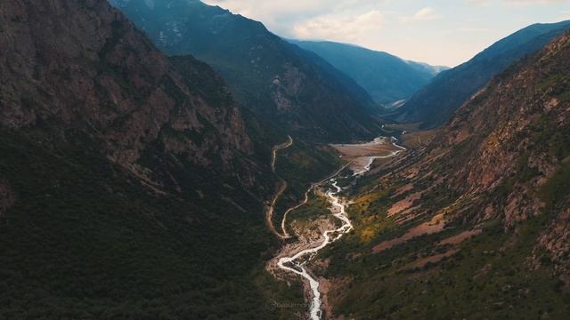Водопад Белогорка | Кыргызстан смотреть онлайн