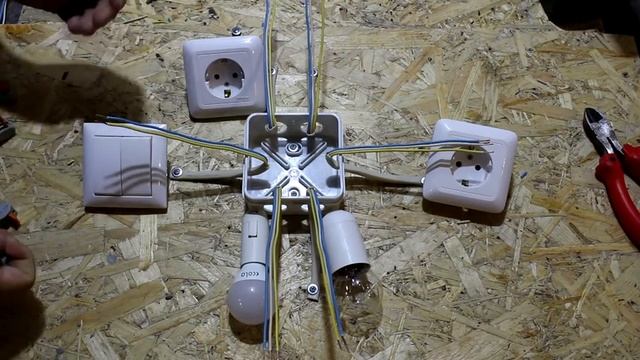 Сборка распределительной коробки. смотреть онлайн