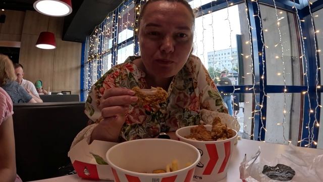 Ростикс, пробую тайское меню. Мукбанг смотреть онлайн