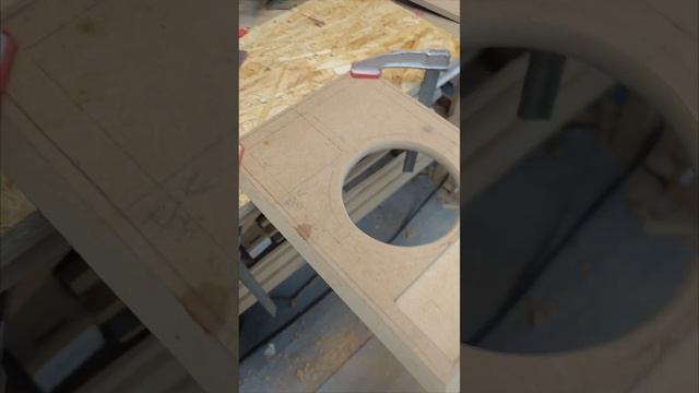 портативная колонка продолжение настройки низких час смотреть онлайн