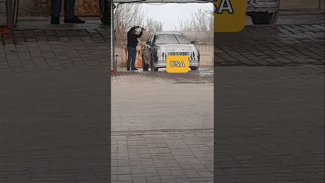 Как богатые американские бизнесмены моют свои автомо?