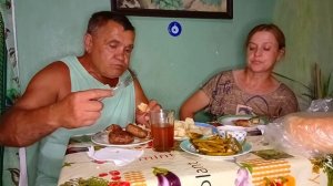 Жизнь в деревне.  Котлеты молодые