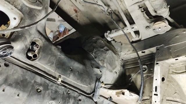 BMW e30 свап на м44, подготовка кузова к соревам, переварка смотреть онлайн