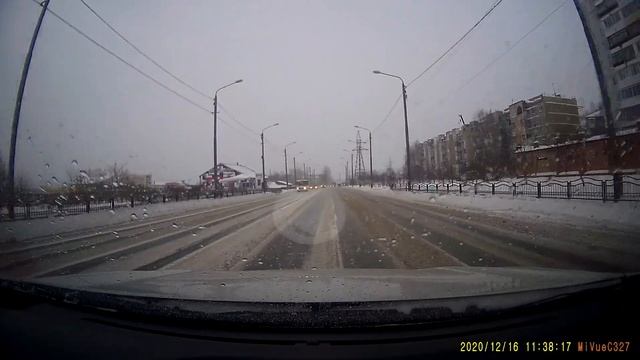 Видеорегистратор MI Vue C327 день смотреть онлайн