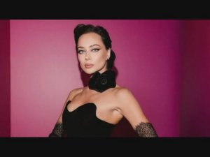 Настасья Самбурская - Кокаинетка