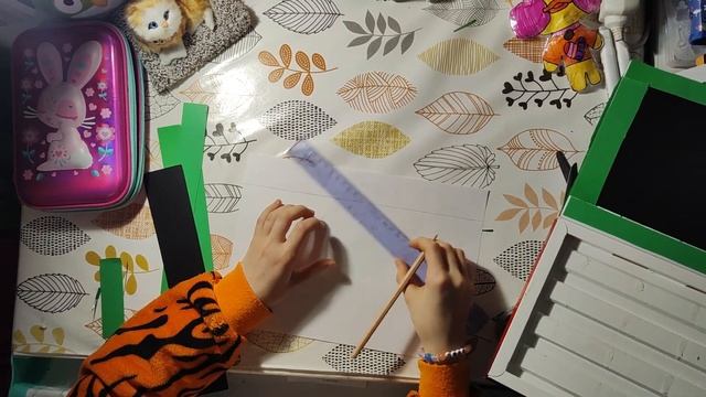 DIY Ноутбук своими руками из коробки и бумаги! смотреть онлайн