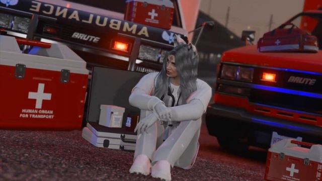 КАКОГО БЫТЬ ДЕВУШКОЙ в EMS на Majestic RP ? ПРОВЕРКА ФРАКЦИИ в смотреть онлайн