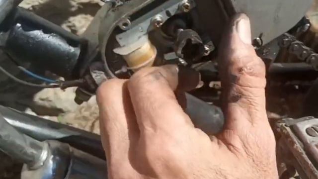 Меняю сальники коленвала на "дырчике". смотреть онлайн