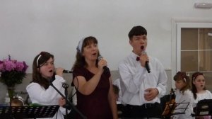 Сегодня день особенный,  друзья,  песня   31.05.2025