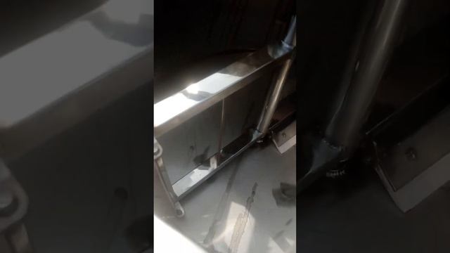 Котел варочный кпэ 100 с мешалкой с переворотом масляны