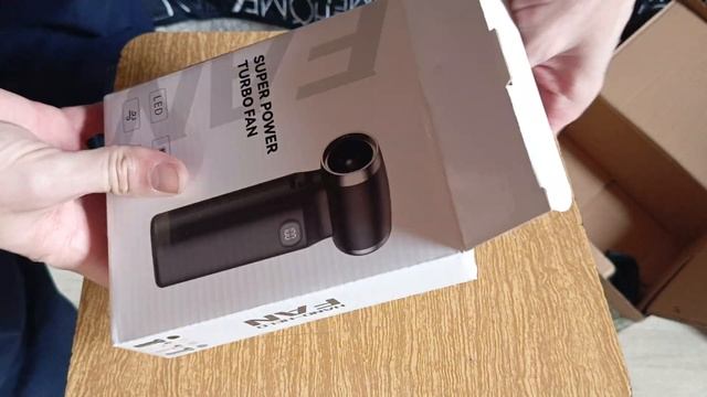 Небольшая поставка наушников