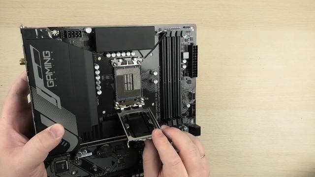 Розпаковка Gigabyte B760M Gaming X AX DDR4 (s1700, Intel B760, PCI-Ex16) смотреть онлайн