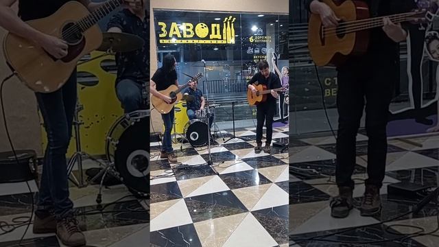 Рок-н-ролл в субботу от группы Ракета. Шли мимо, остано? смотреть онлайн