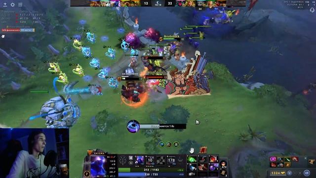 ПОНЯ УЧИТ ИВАНА ЗОЛО ИГРАТЬ В ДОТУ | Ponyaaaa