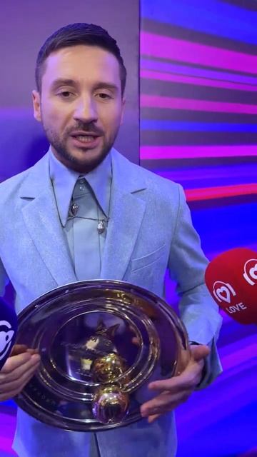 Кого из артистов Сергей Лазарев назвал легендами на «Премии МУЗ-ТВ 2025. ЛЕГЕНДА»? Ответ в видео! ✨ смотреть онлайн