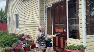 Немного ПОКУПОК. Я не смогла устоять 🐟🤣 Обновила ДВЕРЬ 🚪. Покрасила ведра🪣БОЧКИ.