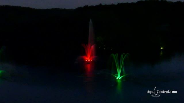 Плавающий фонтан Aqua Control серии Combo с насадкой Tiara смотреть онлайн