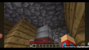 житель спас меня пока я спал в майнкрафт